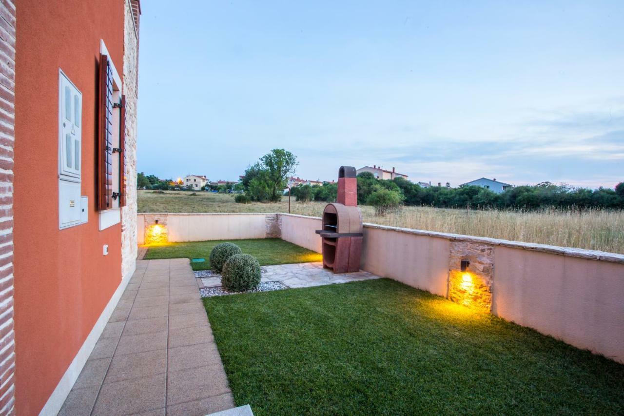 Apartman Irena Póla Kültér fotó